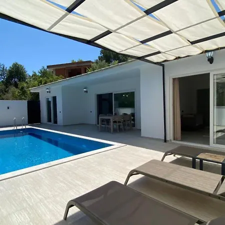 İslamlar 2 Bedroom Secluded With Private Pool ヴィラ カルカン