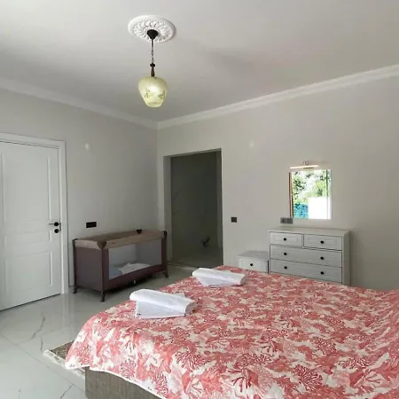 ヴィラ İslamlar 2 Bedroom Secluded With Private Pool *