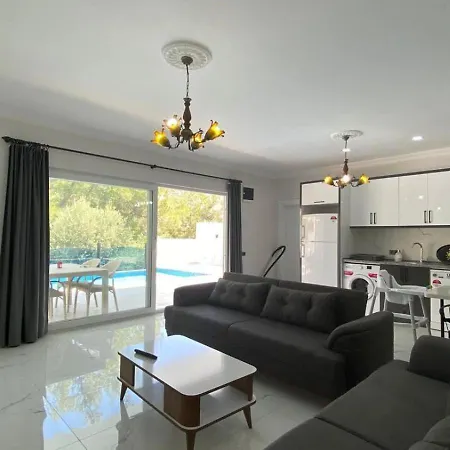 İslamlar 2 Bedroom Secluded With Private Pool